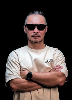 林谷憲